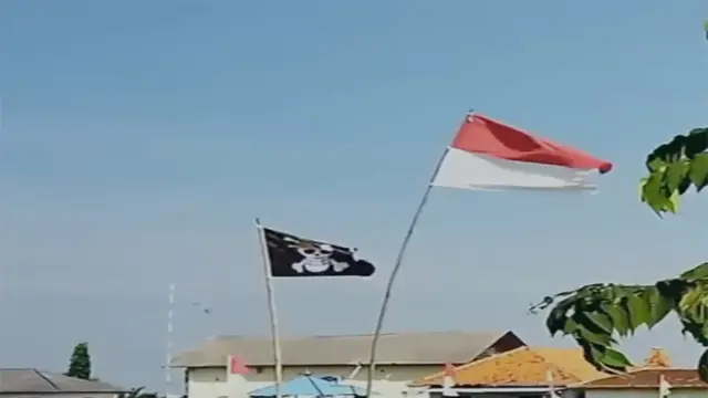 Bendera One Piece Dikibarkan